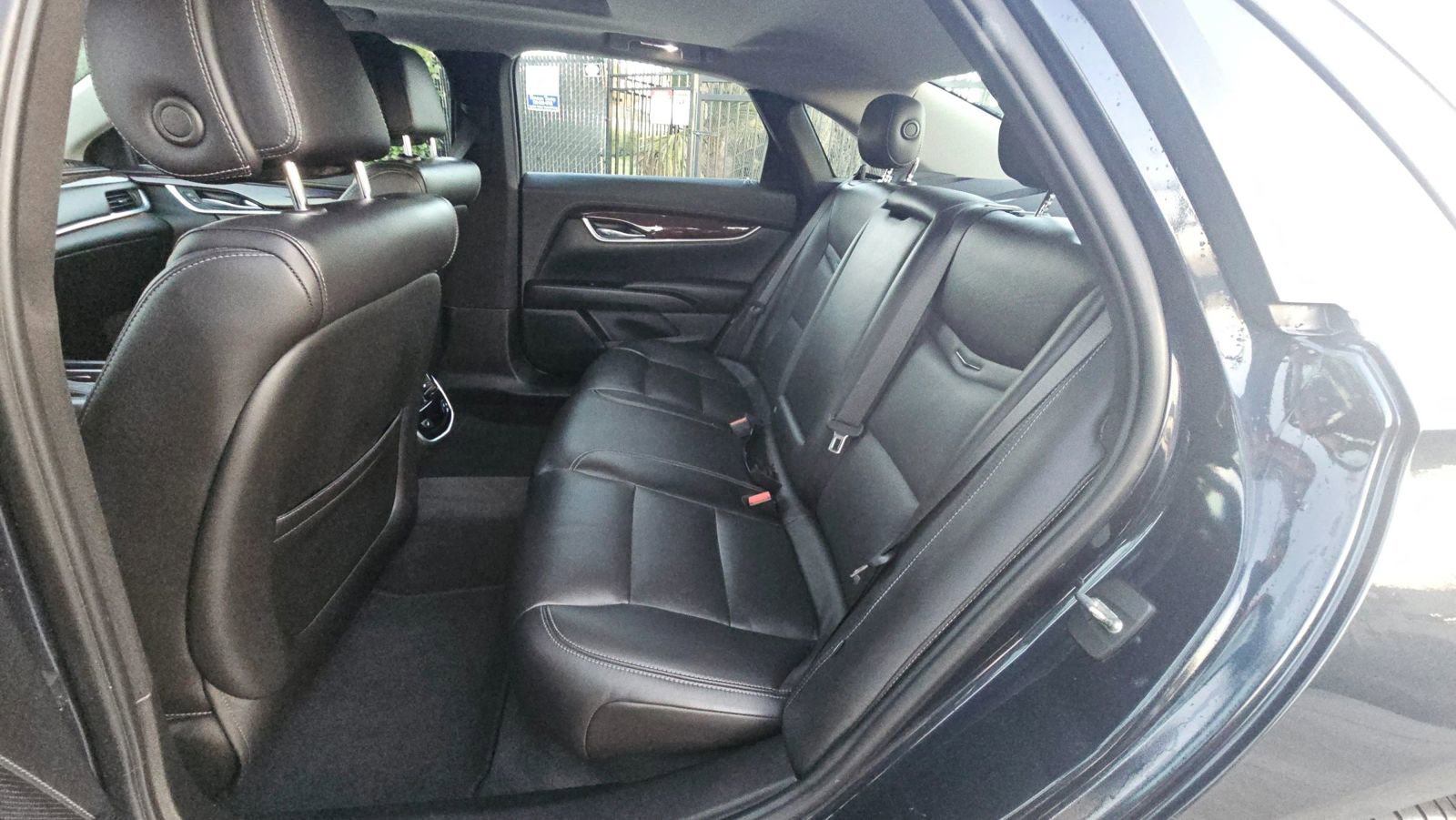 Used 2014 Cadillac XTS Luxury w/ Driver Awareness Package image 11