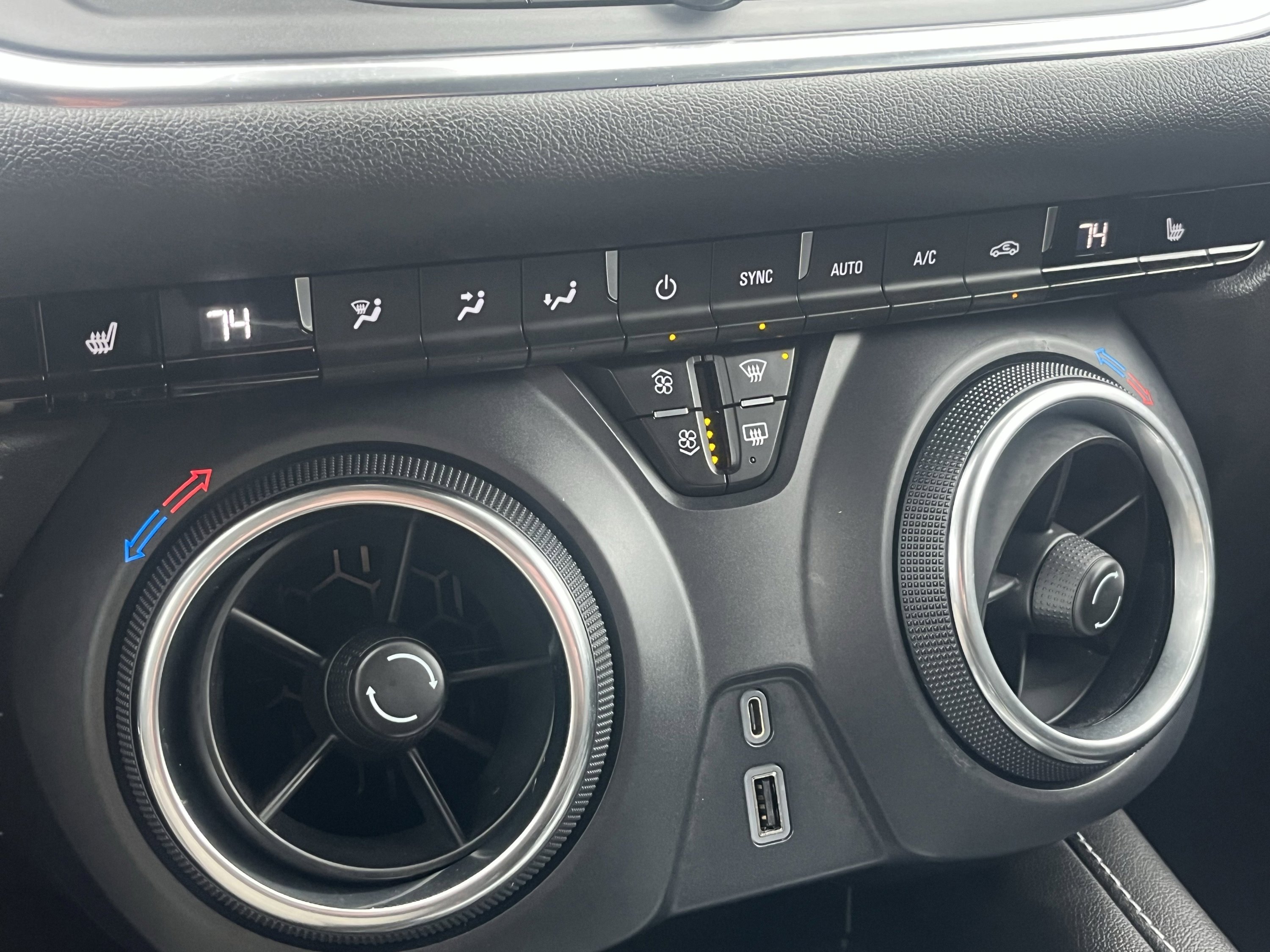 Used 2023 Chevrolet Blazer LT w/ Convenience Package image 21