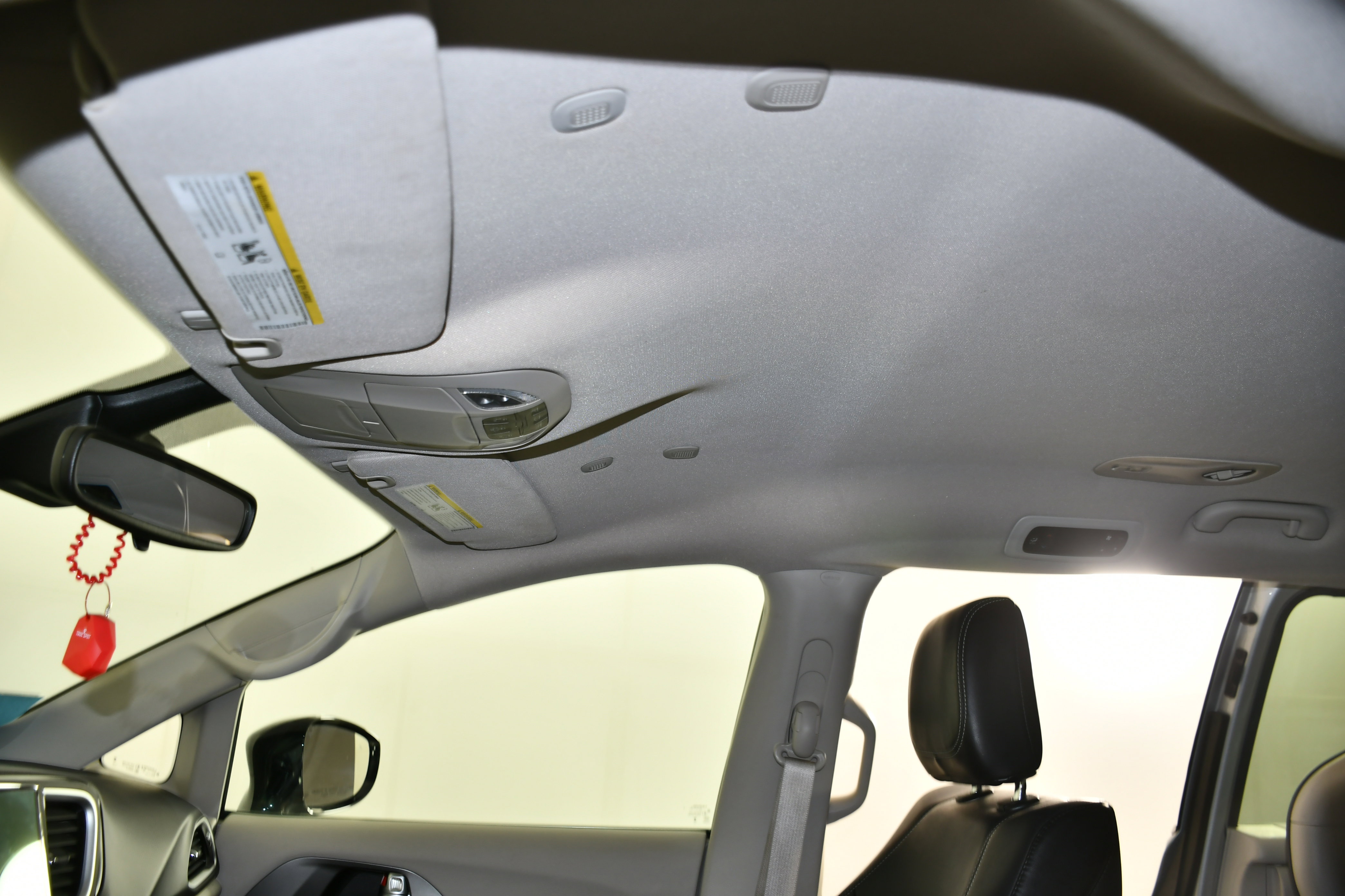 Used 2024 Chrysler Pacifica Touring-L image 40