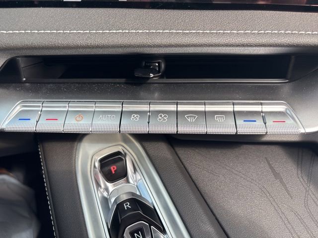 Used 2026 Chevrolet Corvette Stingray Convertible w/ 1LT image 23