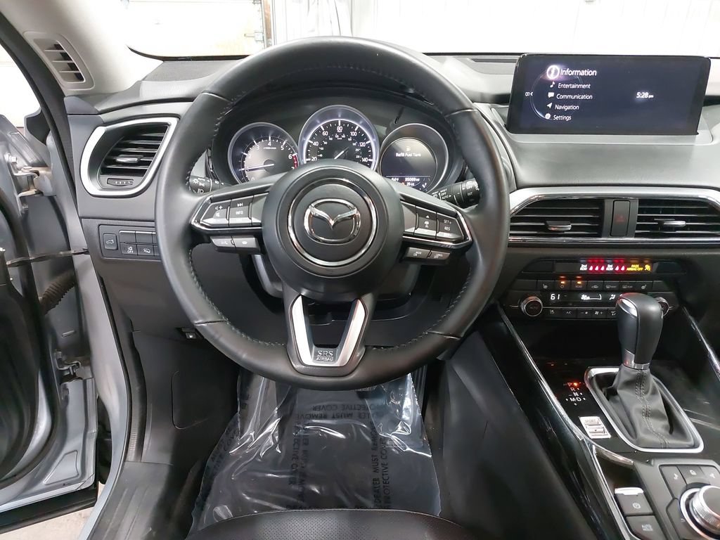 Used 2023 MAZDA CX-9 Touring Plus AWD/4WD image 16