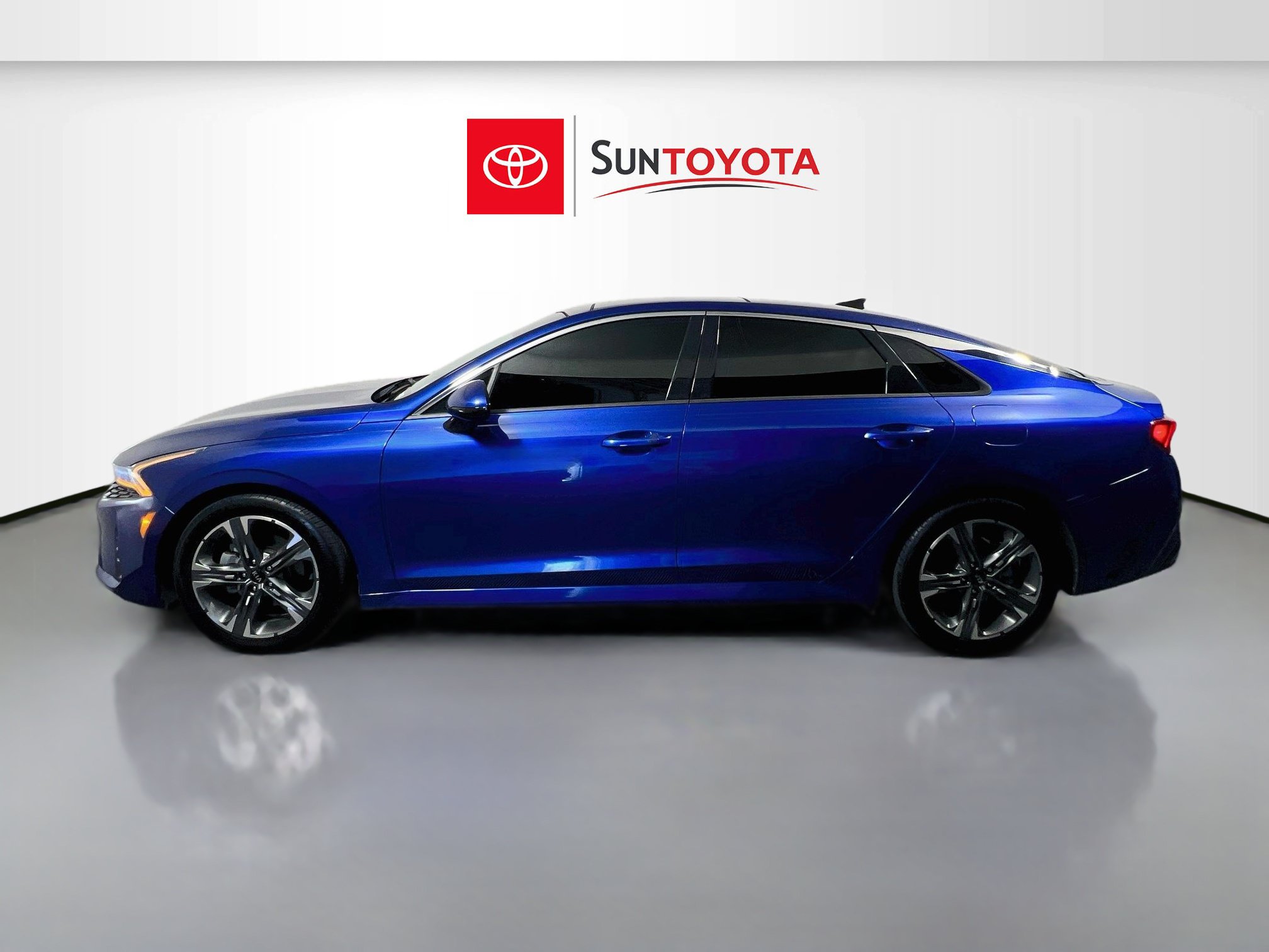 Used 2021 Kia K5 EX FWD image 7