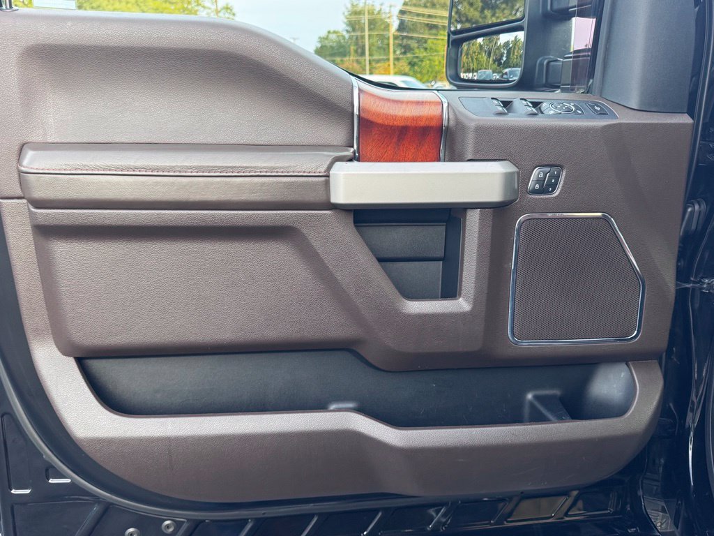 Used 2019 Ford F350 King Ranch w/ King Ranch Ultimate Package AWD/4WD image 23