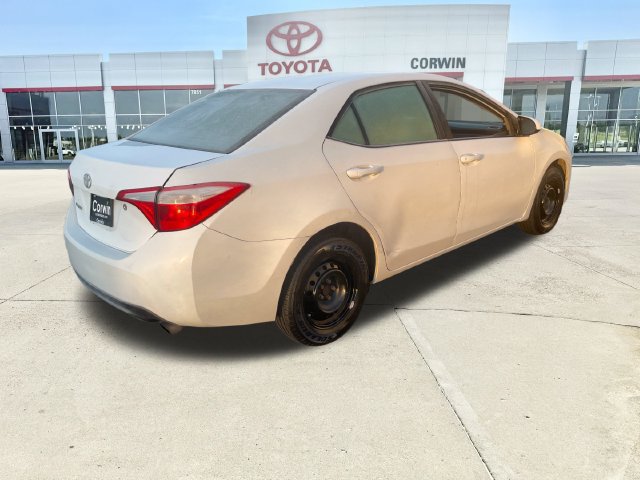 Used 2016 Toyota Corolla L FWD image 5