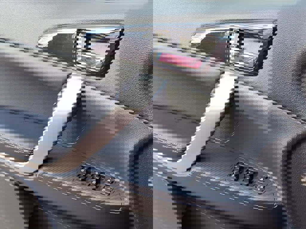 Used 2023 Mitsubishi Eclipse Cross SEL image 20