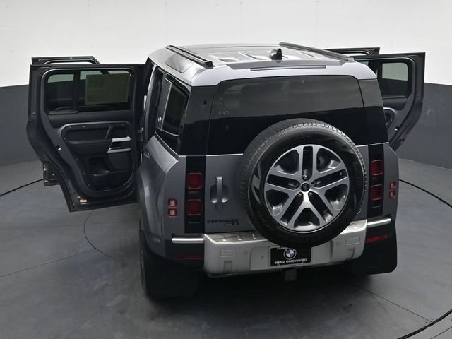 Used 2020 Land Rover Defender 110 SE AWD/4WD image 48