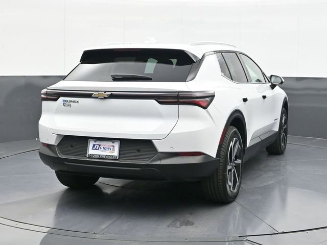 New 2026 Chevrolet Equinox EV LT image 11
