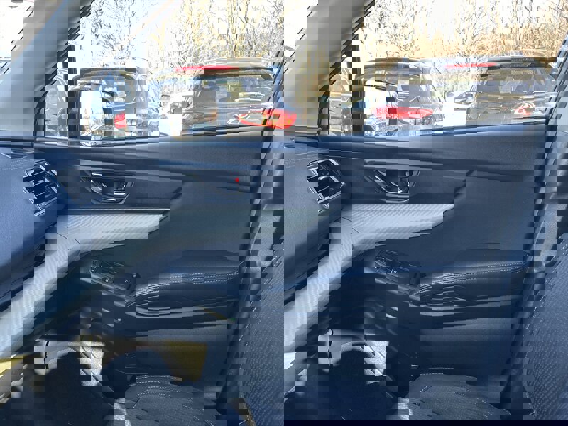 Used 2019 Subaru Ascent Premium image 12