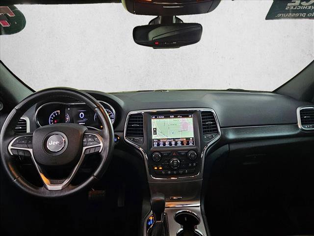 Used 2018 Jeep Grand Cherokee Altitude RWD image 18