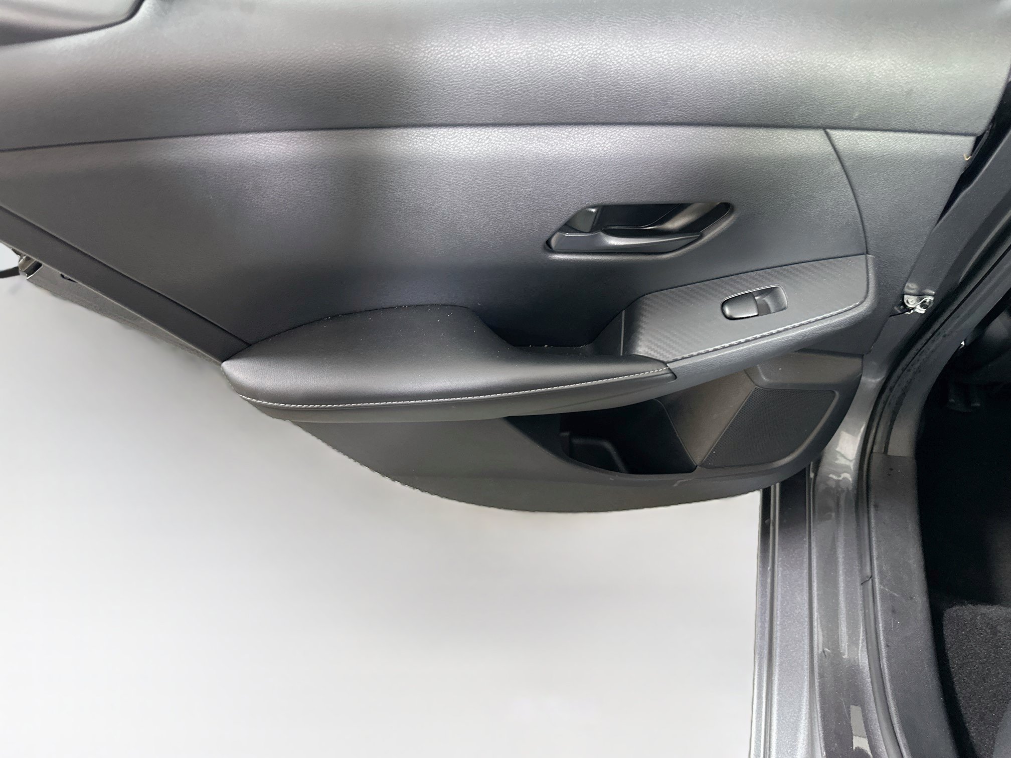 Used 2025 Nissan Sentra S FWD image 24