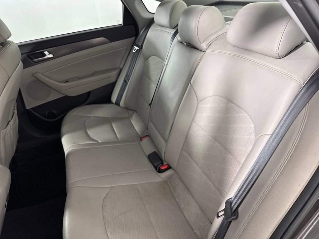 Used 2015 Hyundai Sonata Sport w/ Option Group 04 image 24