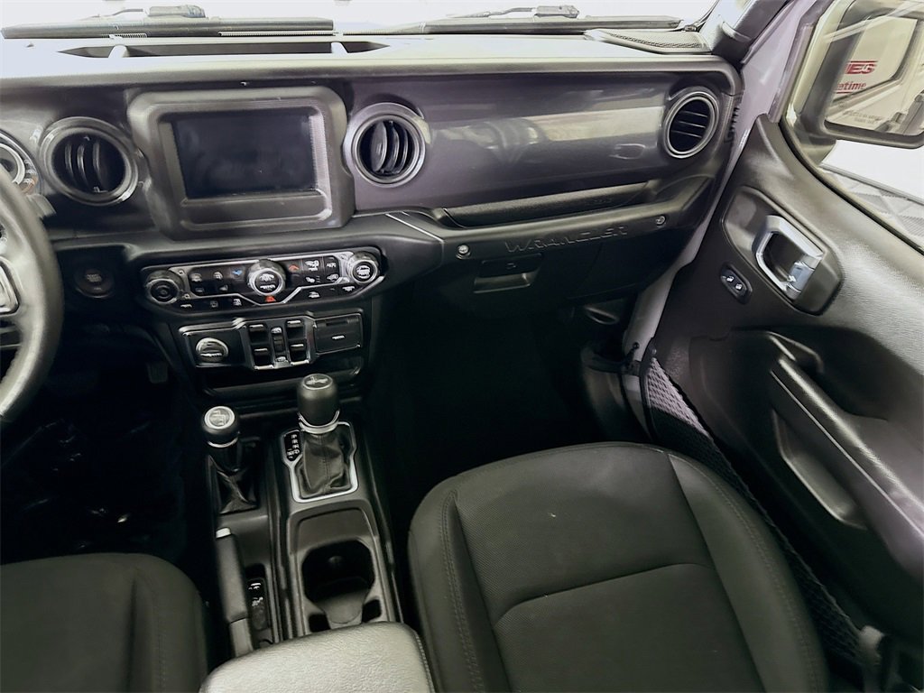 Used 2022 Jeep Wrangler Unlimited Sport image 26