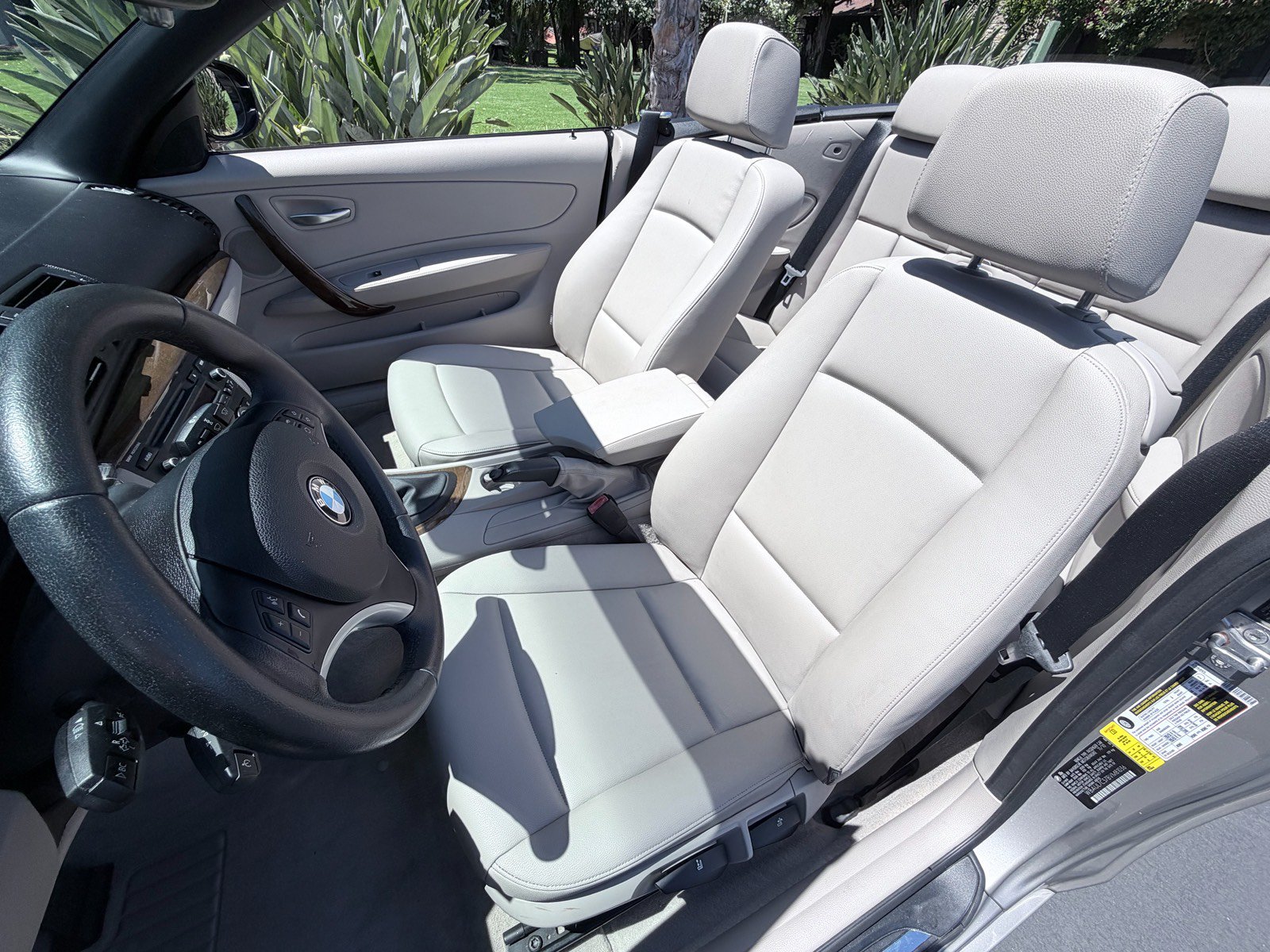 Used 2011 BMW 128i Convertible RWD image 13