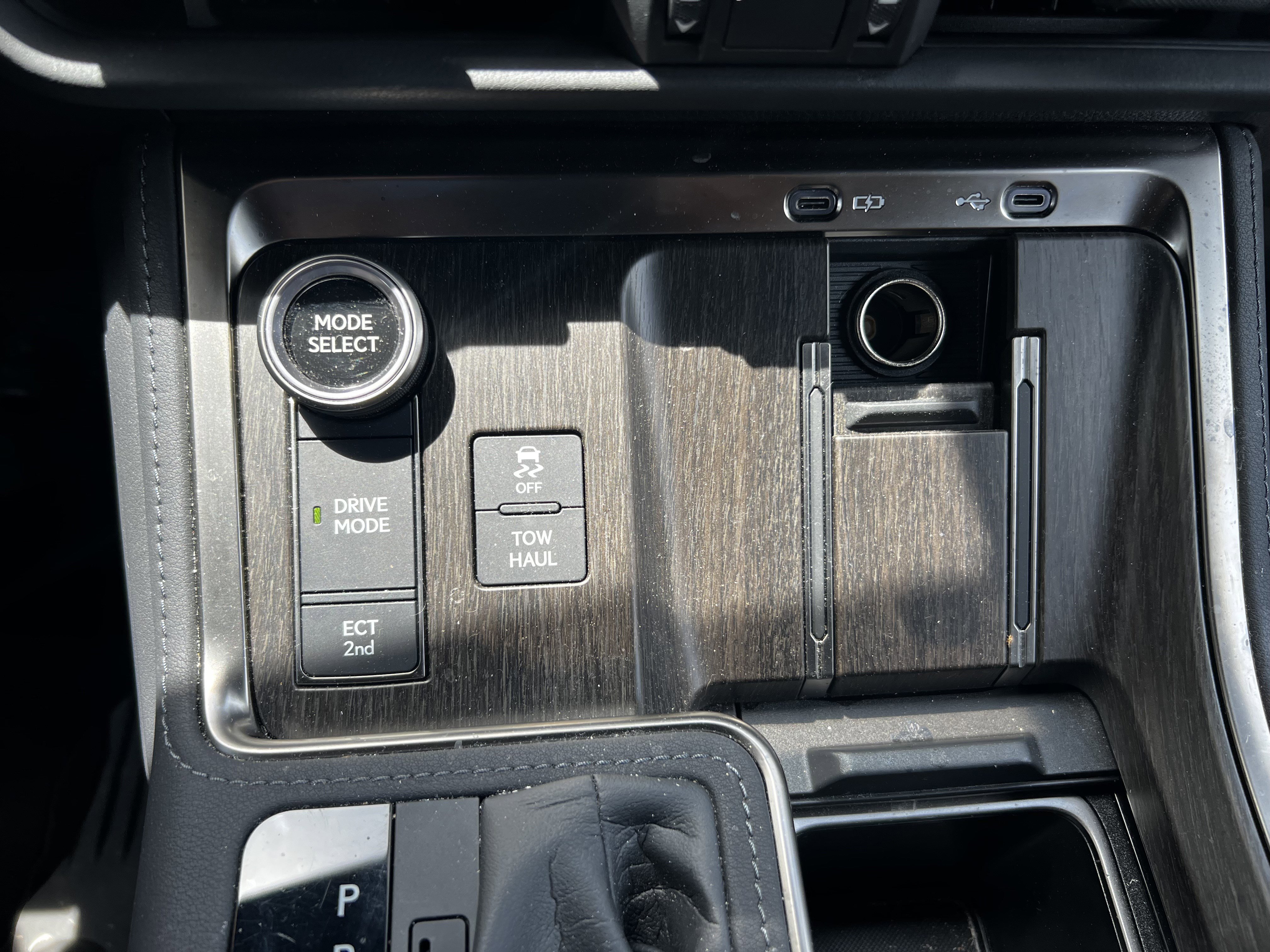 Certified 2025 Lexus GX 550 w/ Accessory Package (2T) AWD/4WD image 27