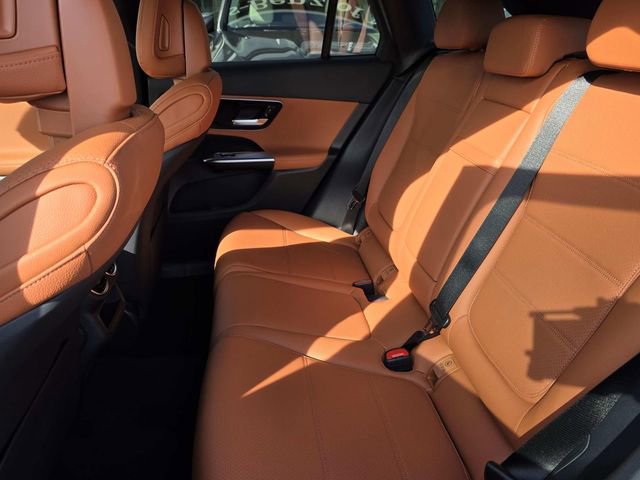 New 2026 Mercedes-Benz GLC 300 4MATIC image 5