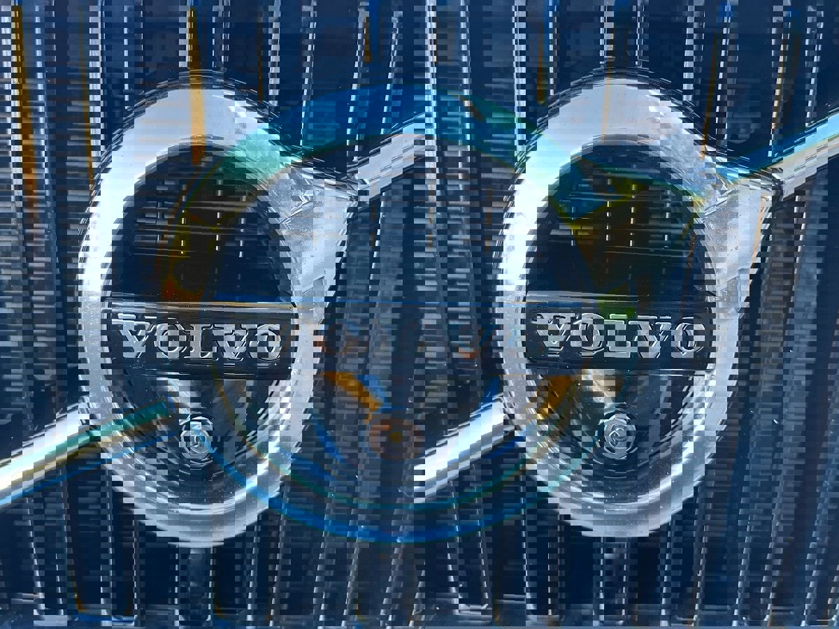 Used 2018 Volvo XC90 T5 Momentum w/ Convenience Package image 46