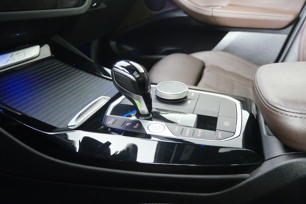 Used 2022 BMW X3 sDrive30i w/ Premium Package 2 image 24