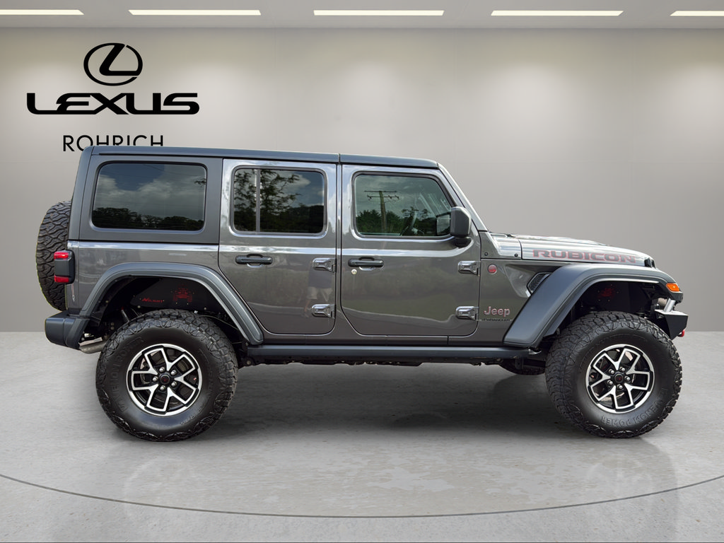 Used 2024 Jeep Wrangler Unlimited Rubicon AWD/4WD image 5