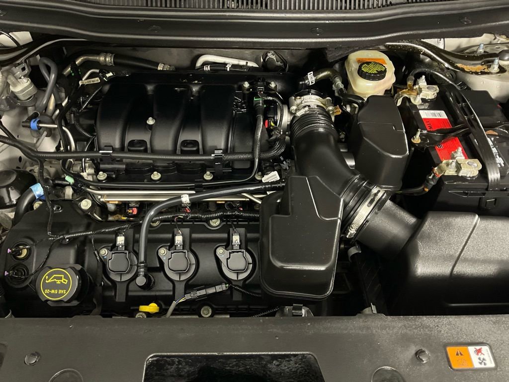 Certified 2017 Ford Explorer XLT image 9