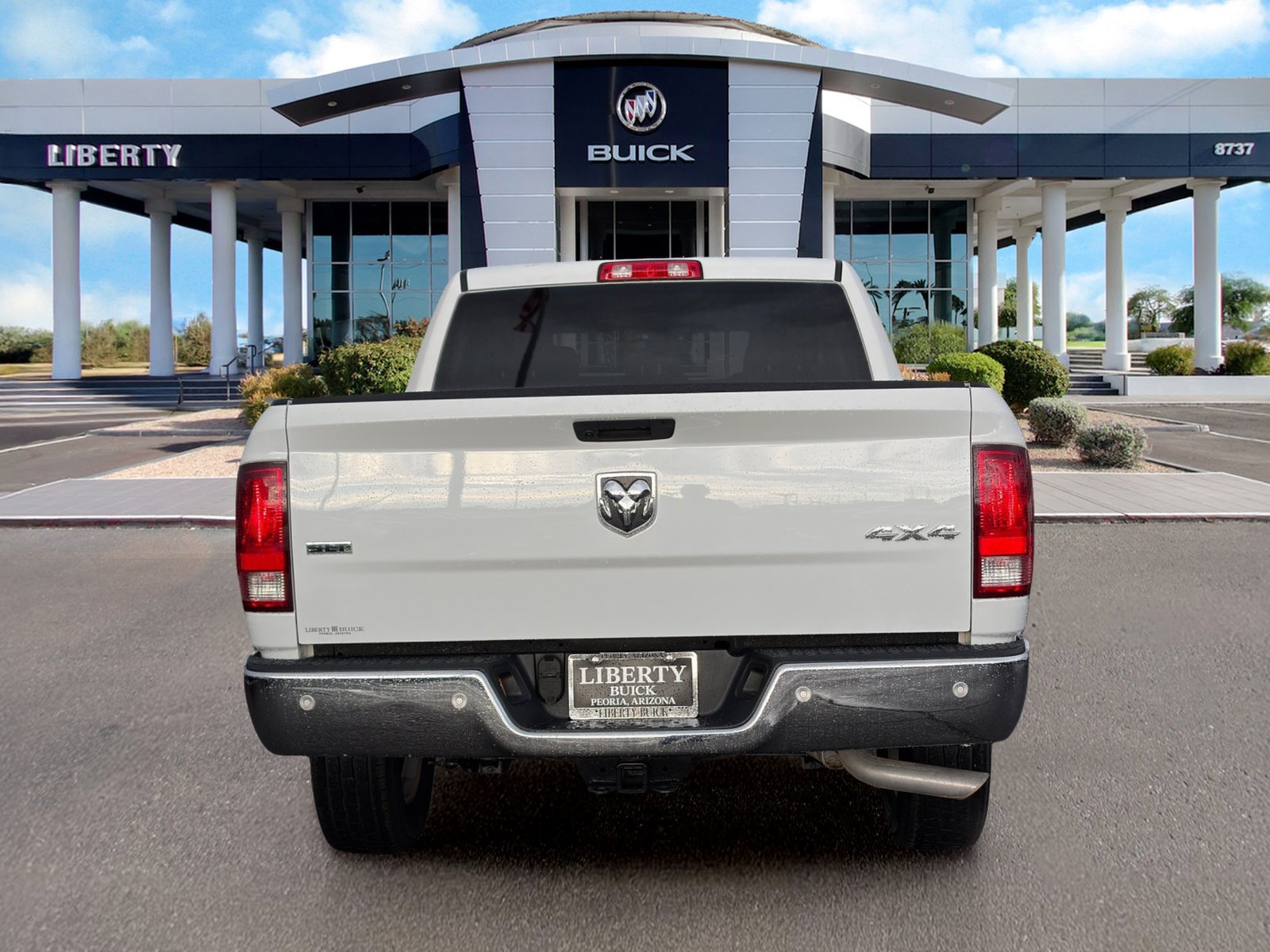 Used 2022 RAM 1500 Classic SLT w/ Electronics Group AWD/4WD image 9