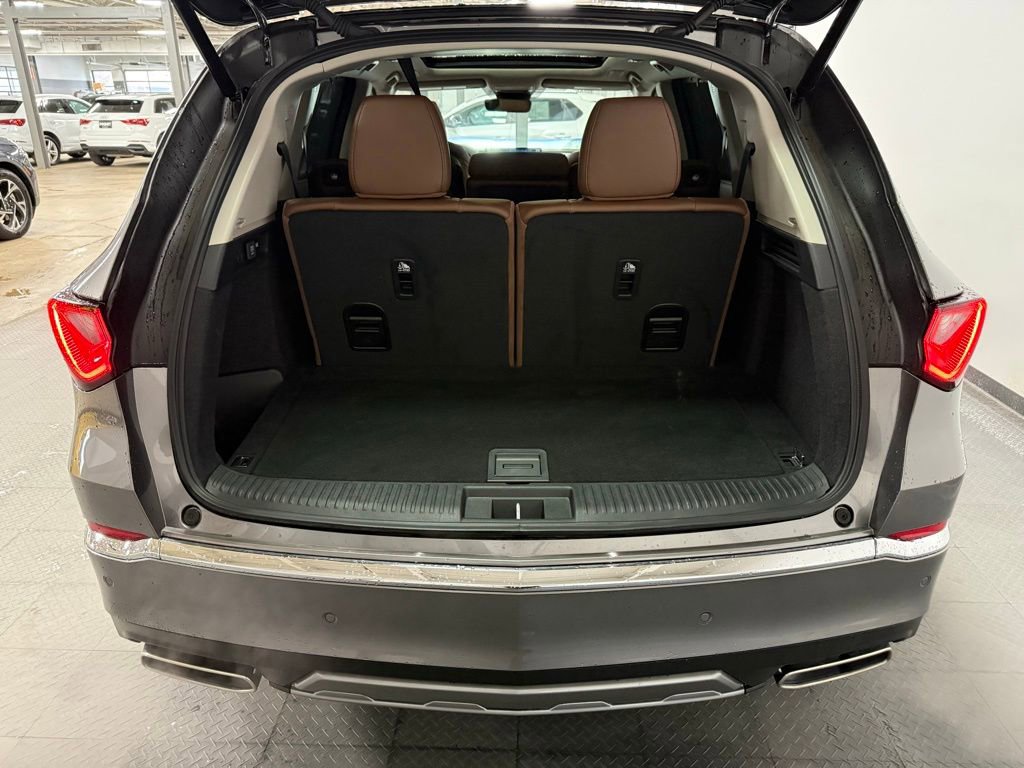 Used 2025 Acura MDX w/ Technology Package image 23