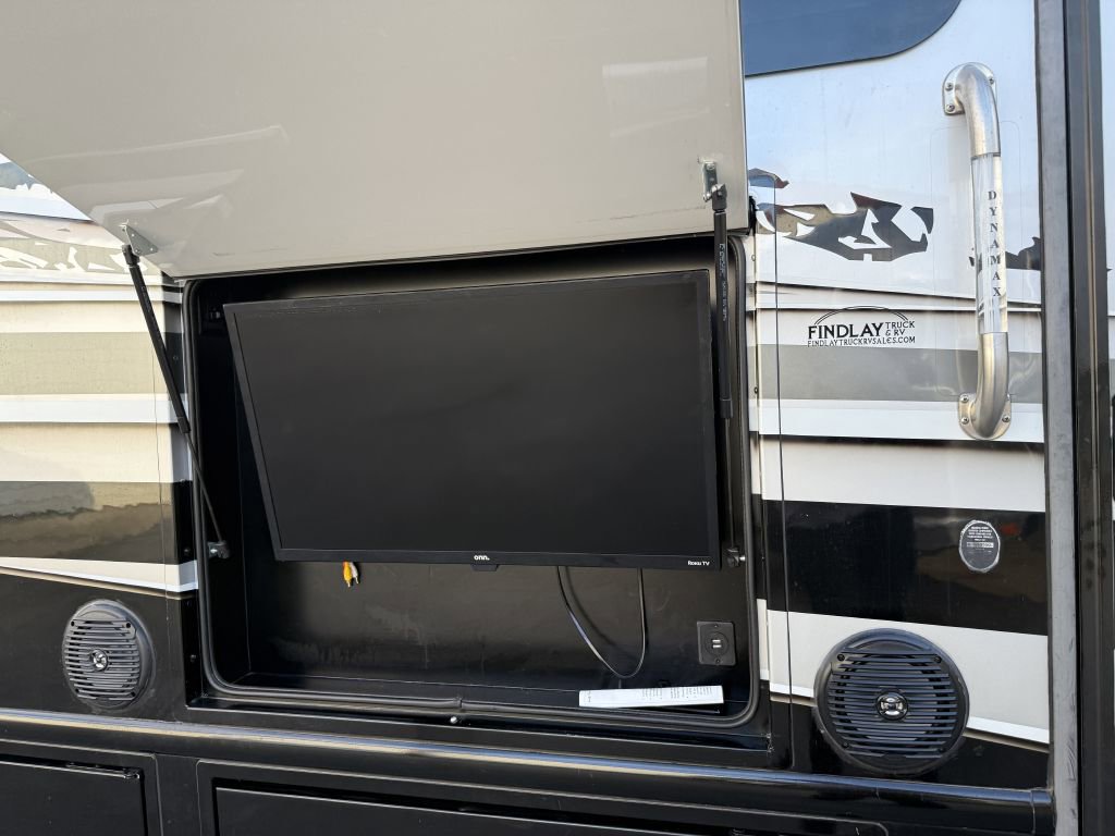 Used 2017 Ford E-450 and Econoline 450 Super Duty w/ Motorhome Prep Package image 21