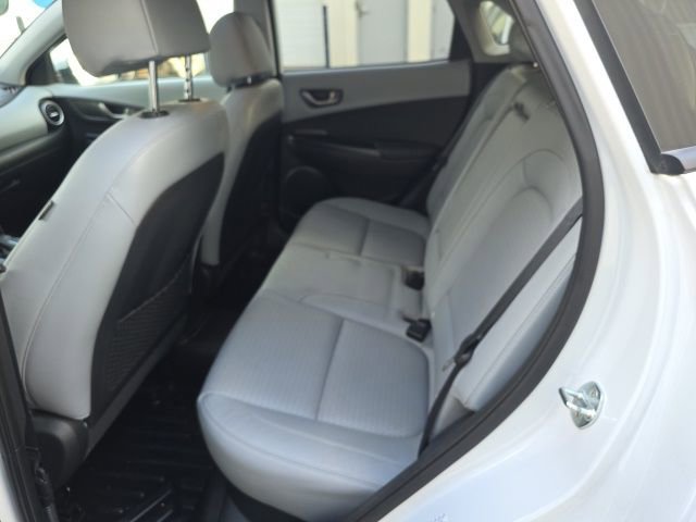 Used 2021 Hyundai Kona Ultimate image 14