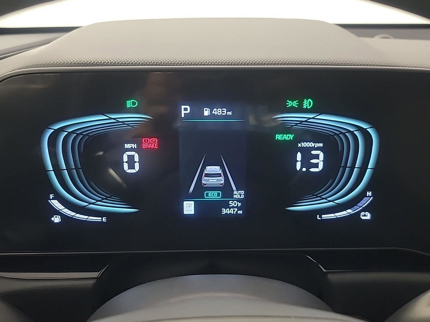 Used 2025 Kia Niro SX image 24