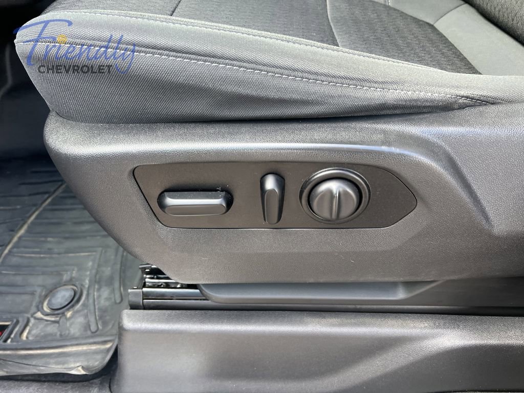 Certified 2021 Chevrolet Silverado 1500 LT AWD/4WD image 19