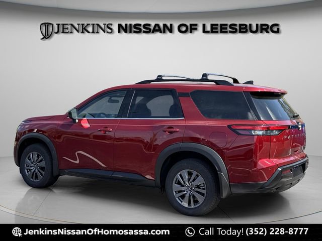 New 2026 Nissan Pathfinder SV w/ Cargo Package FWD image 7
