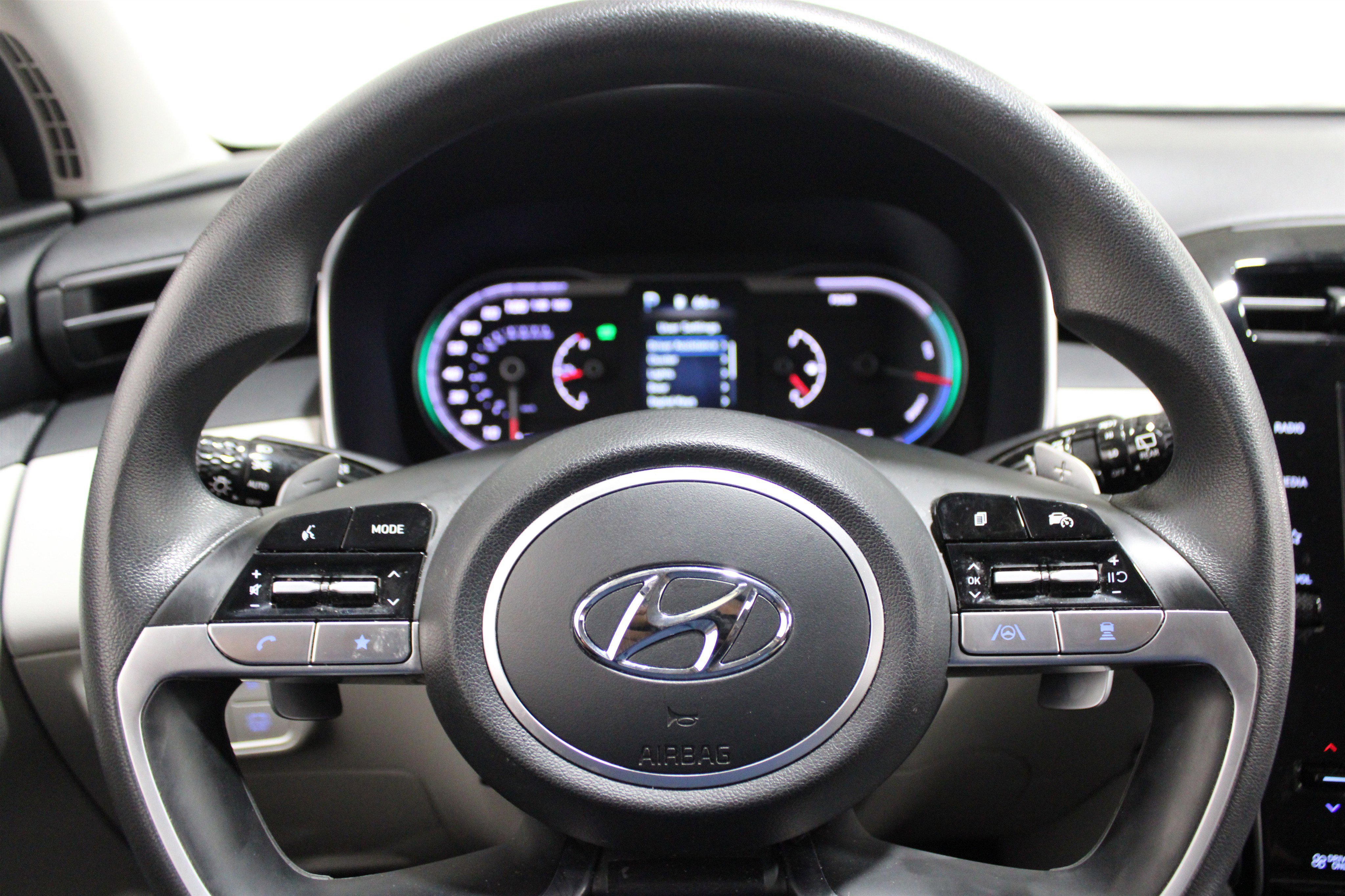 Used 2023 Hyundai Tucson Blue image 8