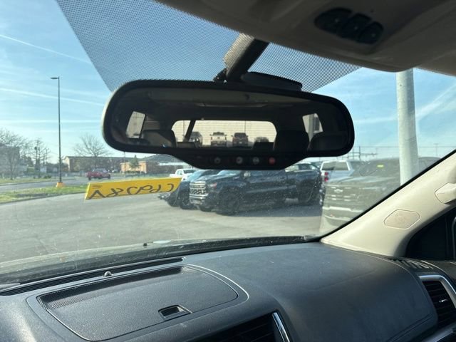 Used 2015 GMC Acadia Denali image 19