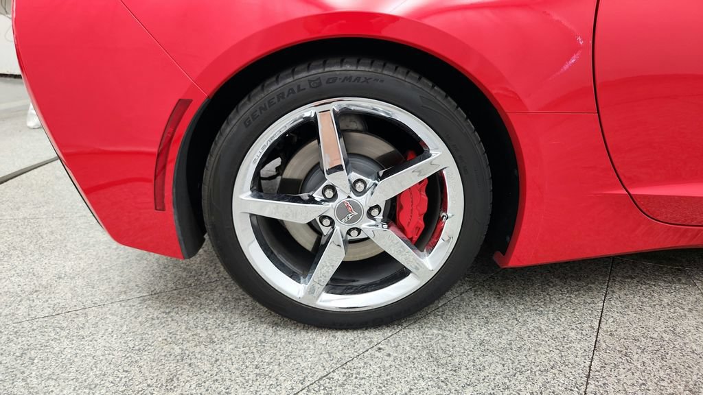 Used 2014 Chevrolet Corvette Stingray Convertible w/ 3LT Preferred Equipment Group RWD image 22