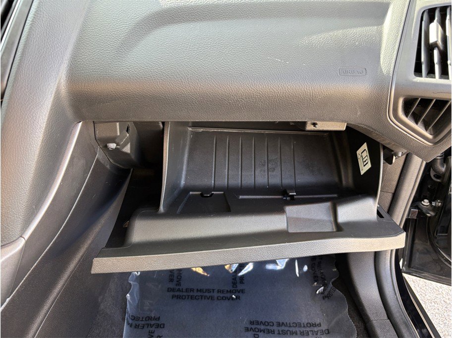 Used 2017 Ford Focus SEL image 34