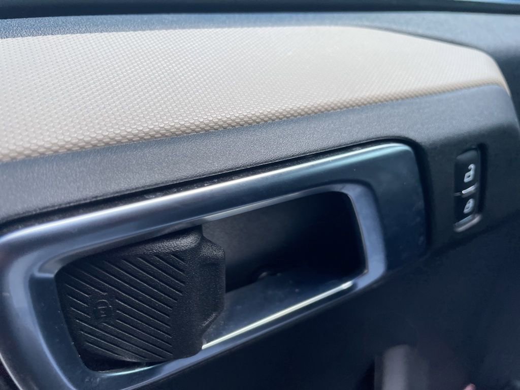 Used 2025 Ford Bronco Big Bend image 14