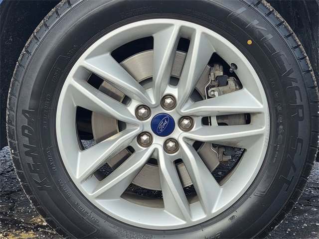 Certified 2018 Ford Edge SEL w/ Equipment Group 201A image 17