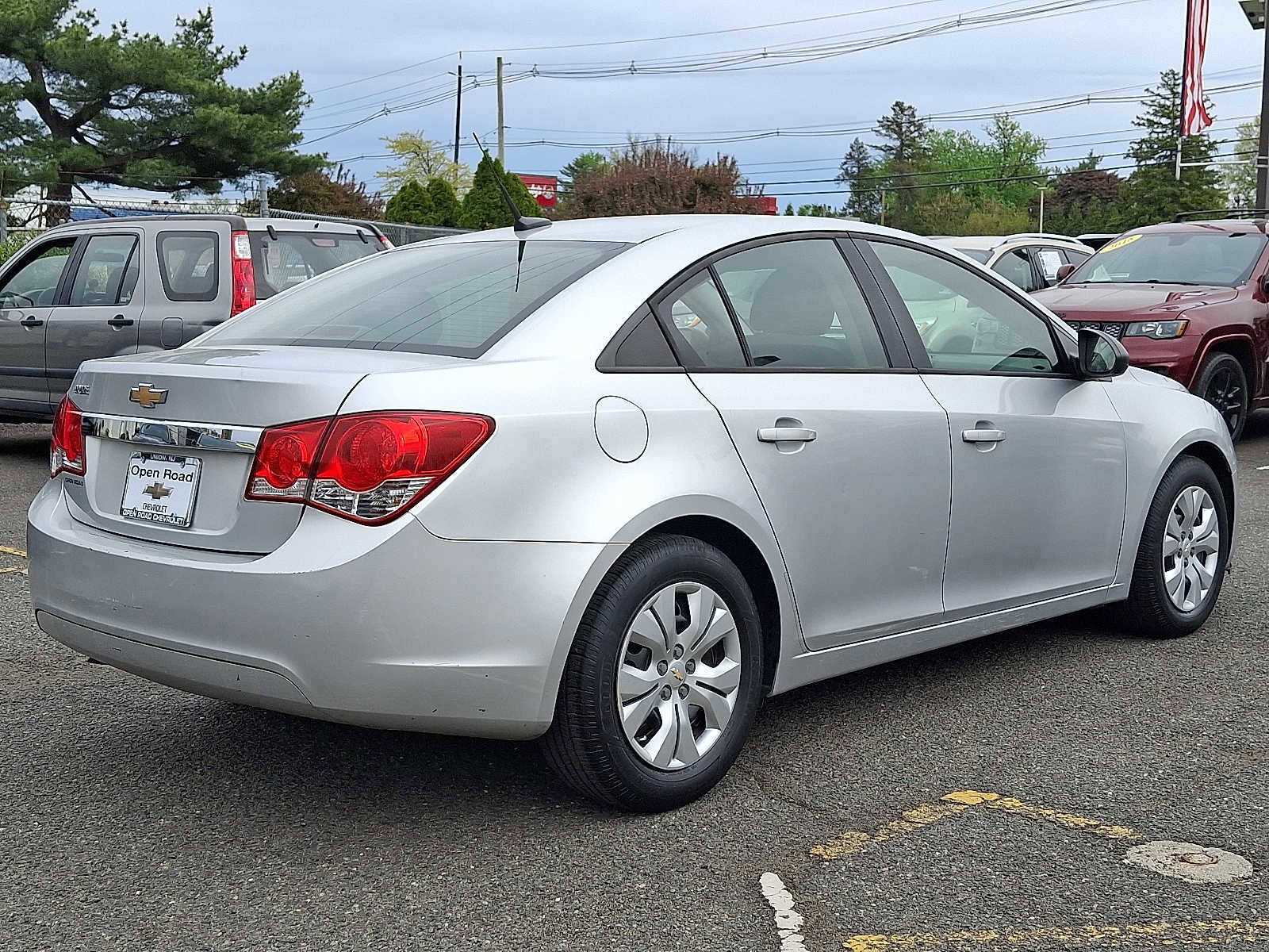 Used 2013 Chevrolet Cruze LS FWD image 7
