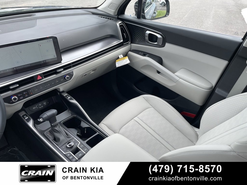 New 2025 Kia Sorento S image 26