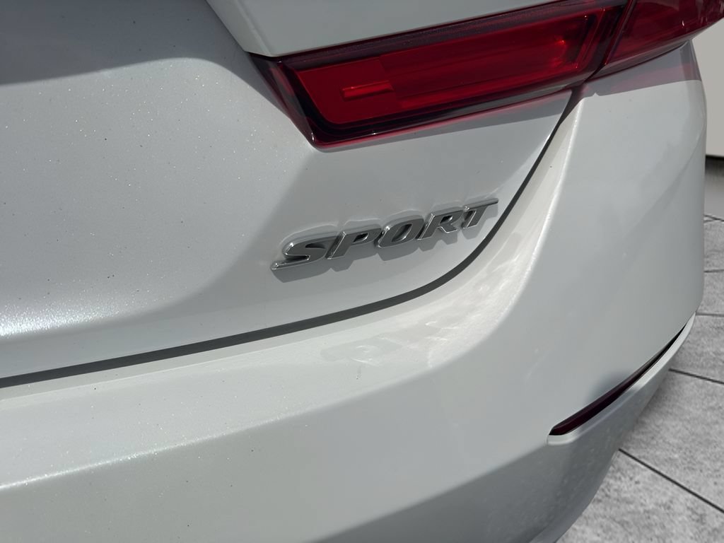 Used 2022 Honda Accord Sport image 29