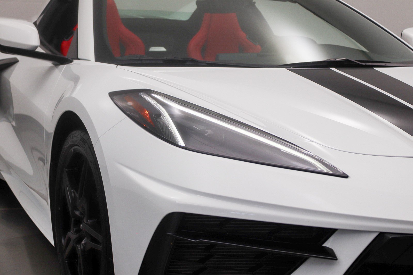 Used 2021 Chevrolet Corvette Stingray Convertible w/ 1LT RWD image 21