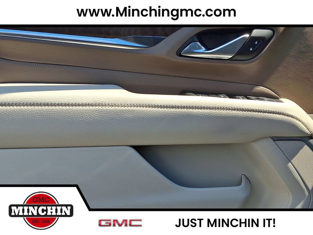 Used 2023 GMC Yukon Denali w/ Advanced Technology Package AWD/4WD image 14