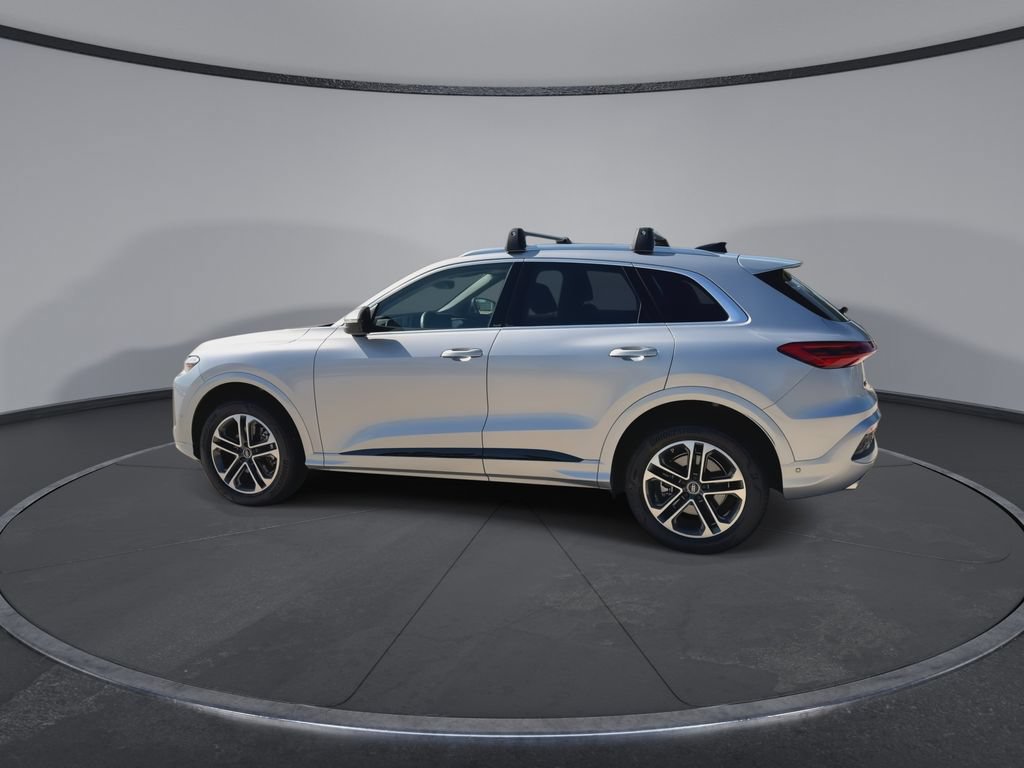 Used 2025 Audi Q5 Premium AWD/4WD image 6