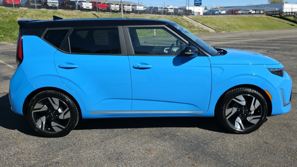 Used 2023 Kia Soul GT-Line FWD image 14