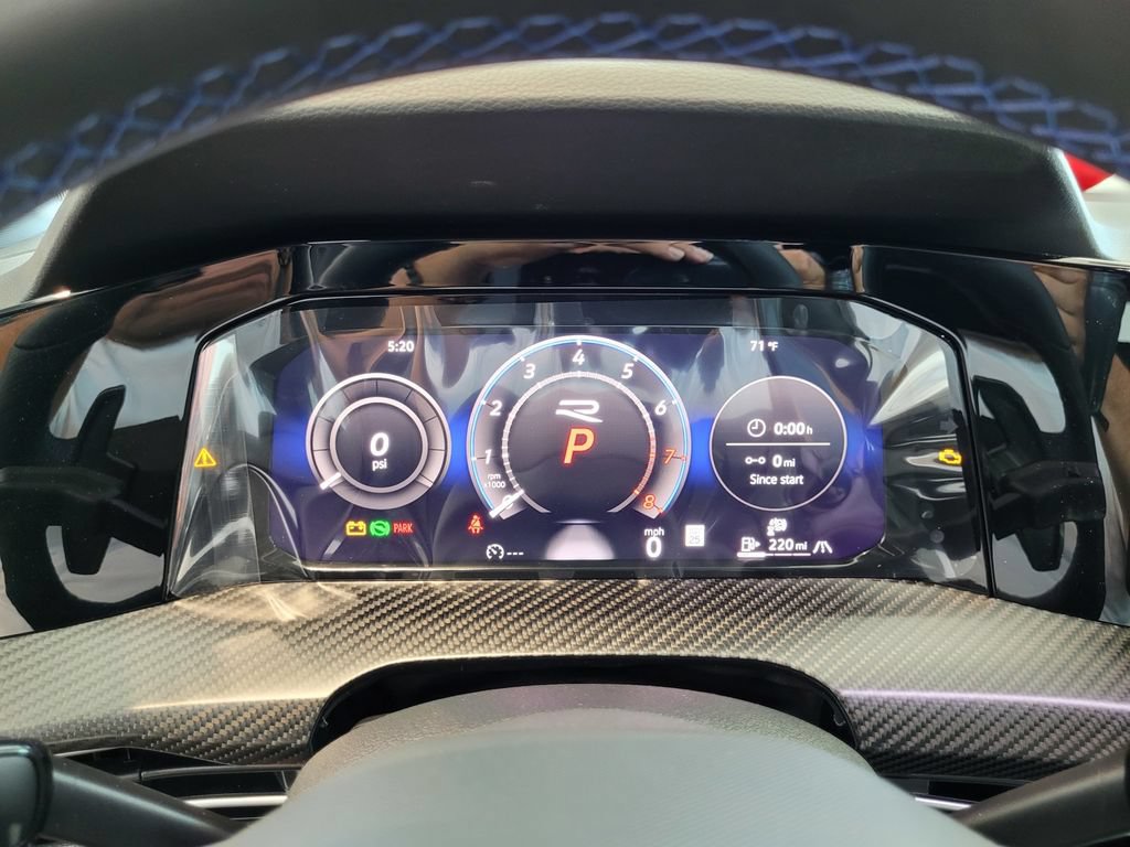New 2025 Volkswagen Golf R Black Edition AWD/4WD image 24