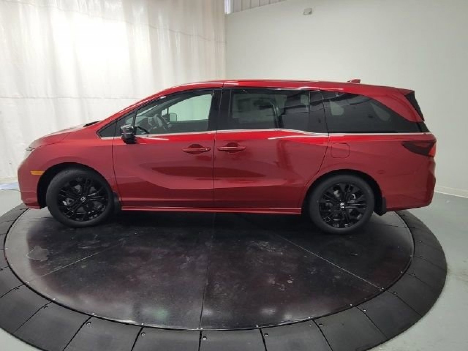 New 2026 Honda Odyssey Sport-L image 17