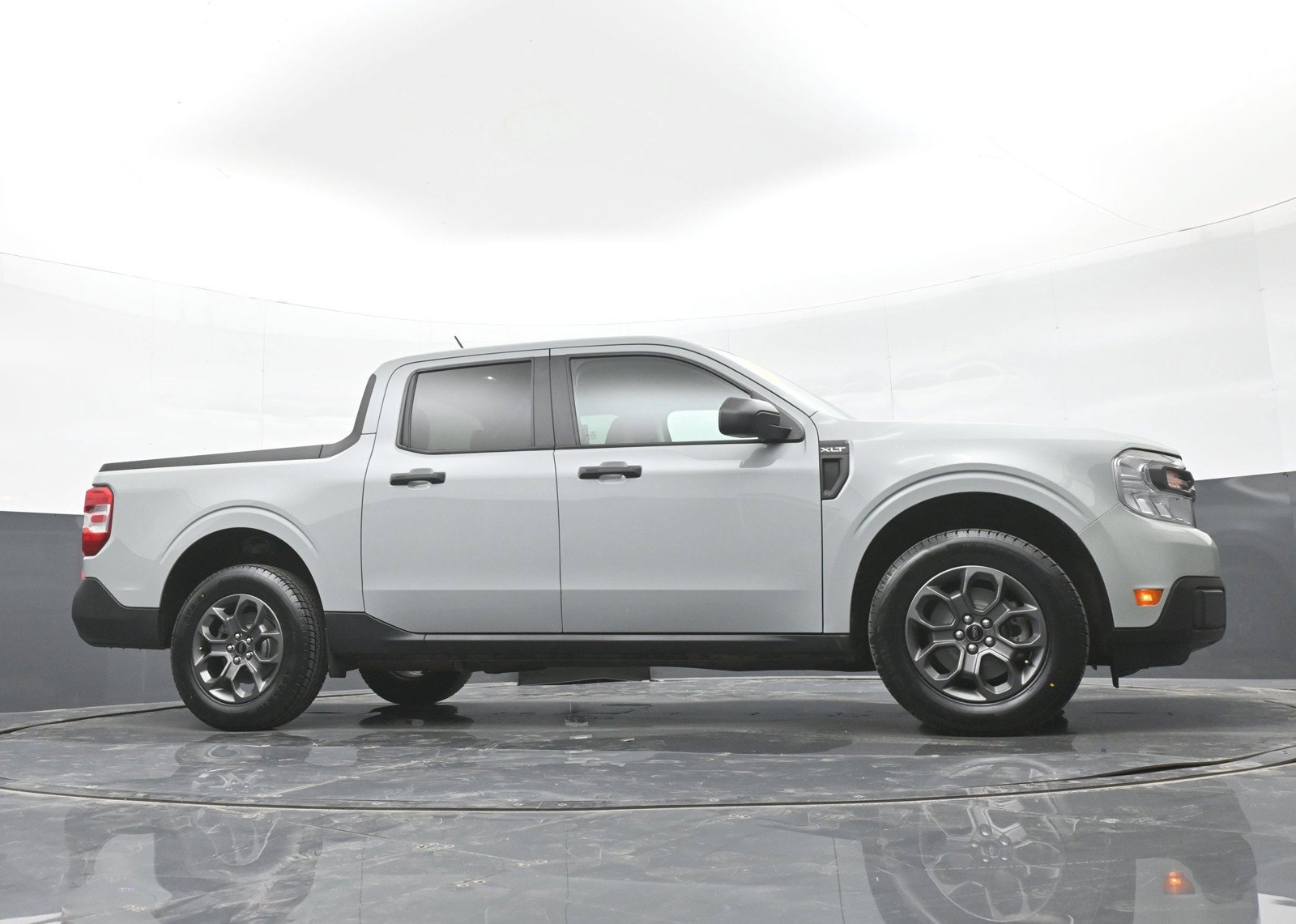 Used 2024 Ford Maverick XLT w/ Equipment Group 300A Standard AWD/4WD image 40