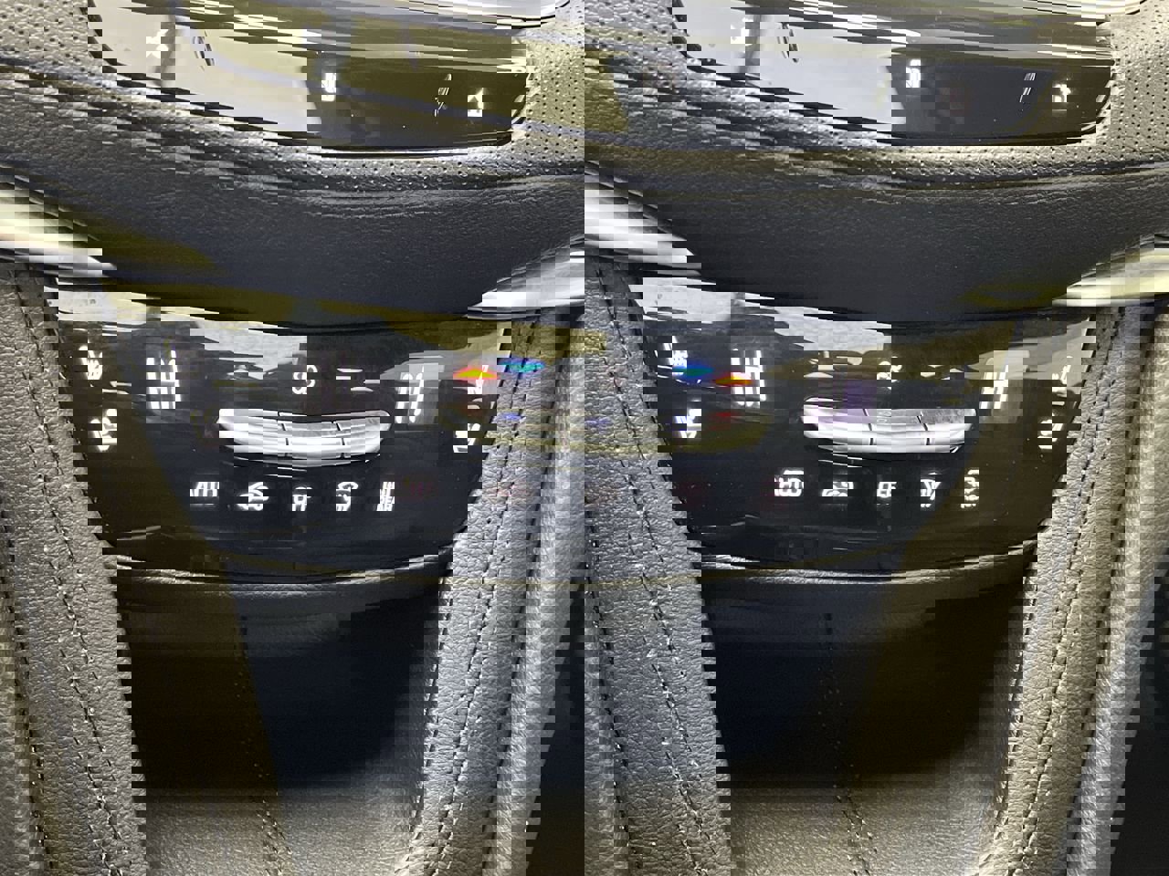 Used 2021 Cadillac XT5 Premium Luxury w/ LPO, Floor Liner Package image 22