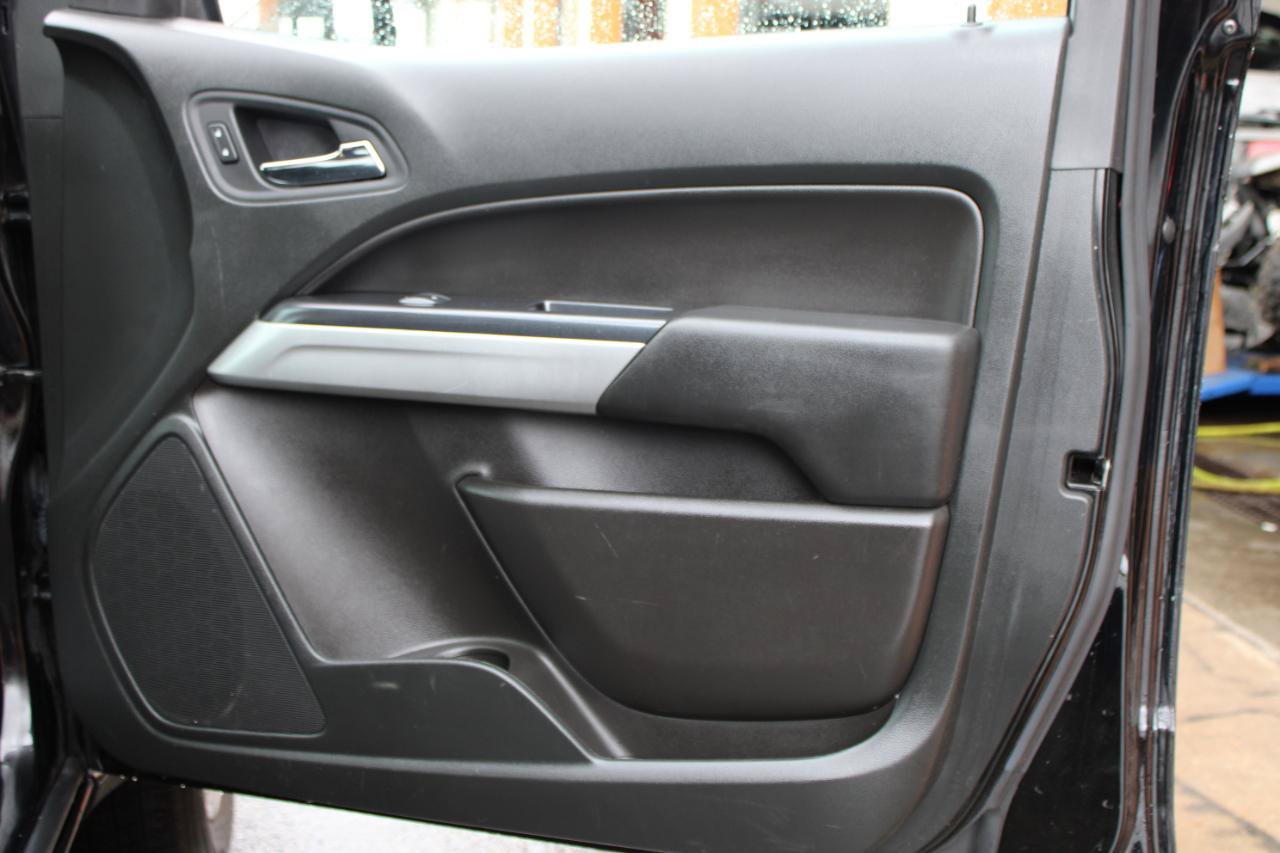 Used 2021 Chevrolet Colorado LT w/ Fleet Safety Package RWD image 44