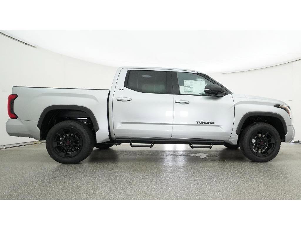New 2026 Toyota Tundra SR5 AWD/4WD image 27