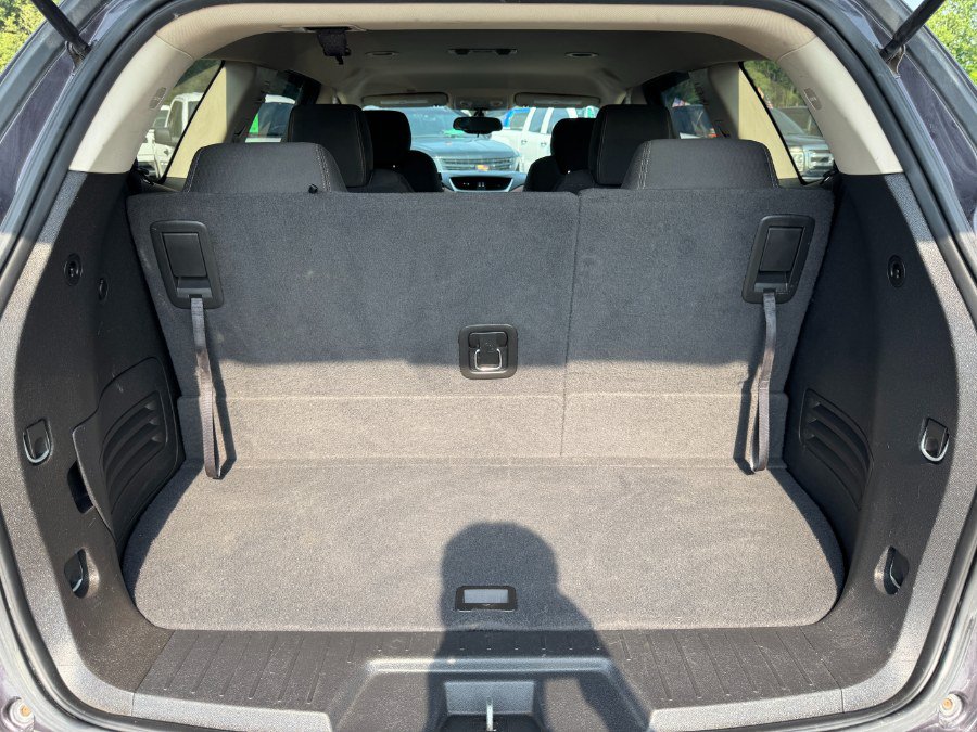 Used 2015 Chevrolet Traverse LT AWD/4WD image 18